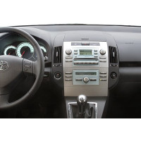 COROLLA VERSO (2000-2006)